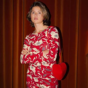 Mona - Top Femme Capucine Rouge