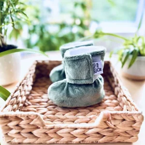 Pantoufle minky Bébé O chaud Sauge sans relief